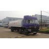 東風(fēng)小三軸14-15噸化工液體運(yùn)輸車(chē)